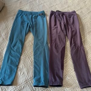 Comfy girls jodhpurs in a pretty blue and purple.
